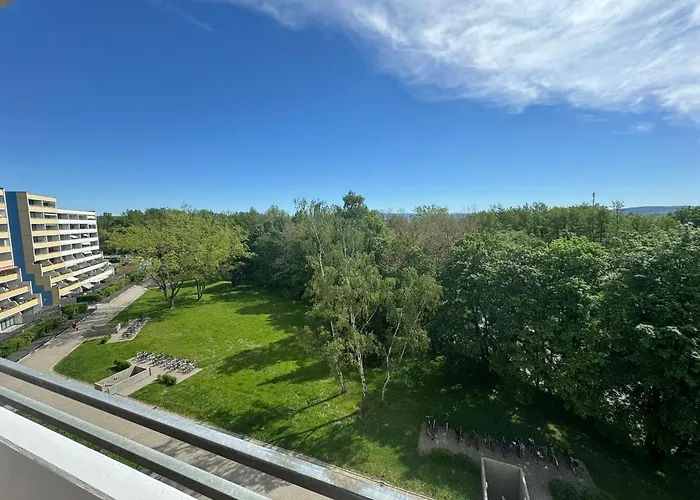 1 Mit Balkon Und Kueche アパート *
